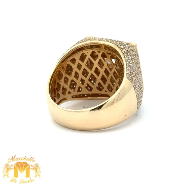 4.21ct diamonds 14k Yellow Gold Men`s Ring with Round and Baguette Diamonds - Image 2