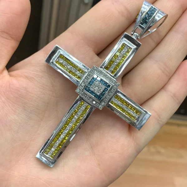 5.80ct diamonds 14k white gold Cross Pendant - Image 6